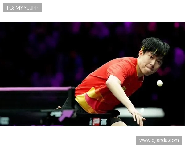 王楚钦笑对互动丢分！1-0 呼喊点燃胜负欲，国乒顶流上演反差萌(3)